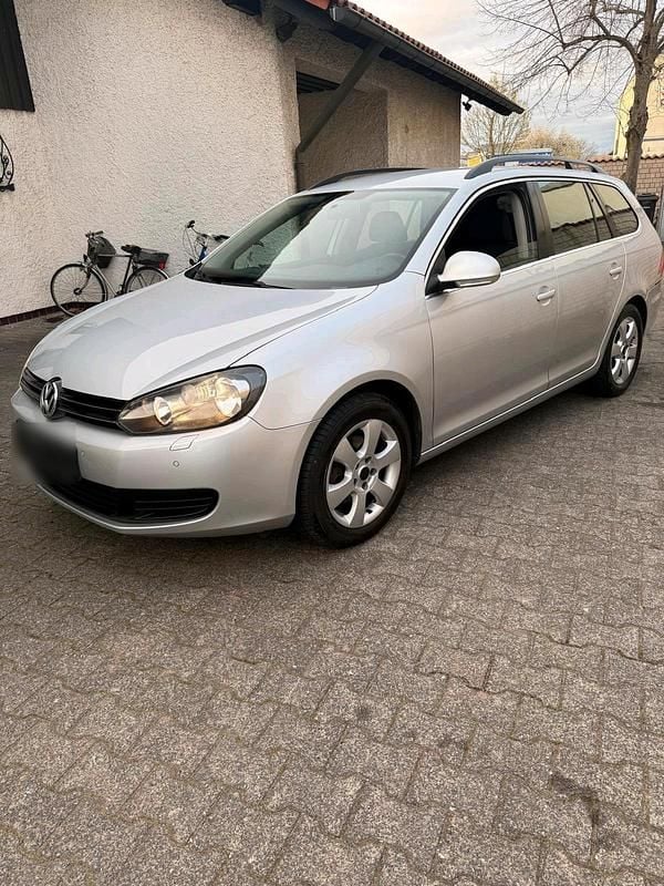 Gebraucht VW Golf 122 PS (89 kW) 2010 Silber Cabrio