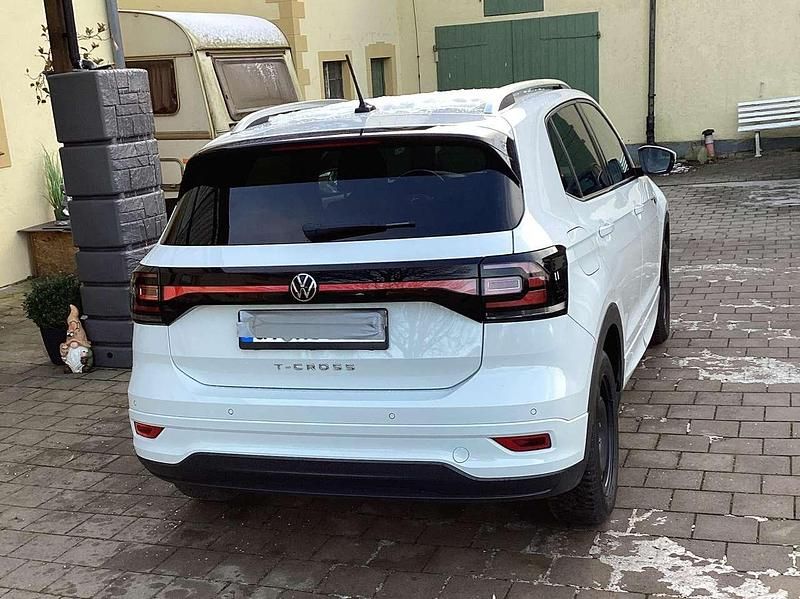 Gebraucht VW T-Cross Life 116 PS (85 kW) 2020 Weiß SUV