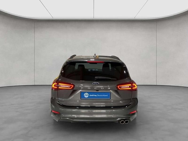 Gebraucht Ford Focus ST-Line X 155 PS (114 kW) 2024 Magnetic metallic Kombi