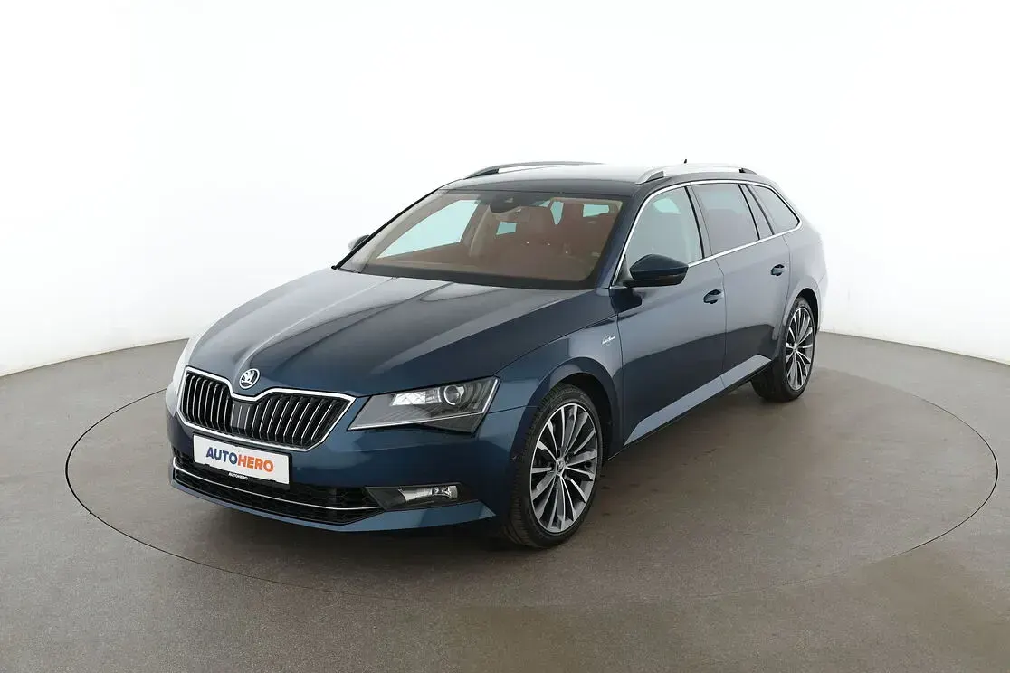Gebraucht Skoda Superb LAURIN & KLEMENT 280 PS (205 kW) 2016 Kombi