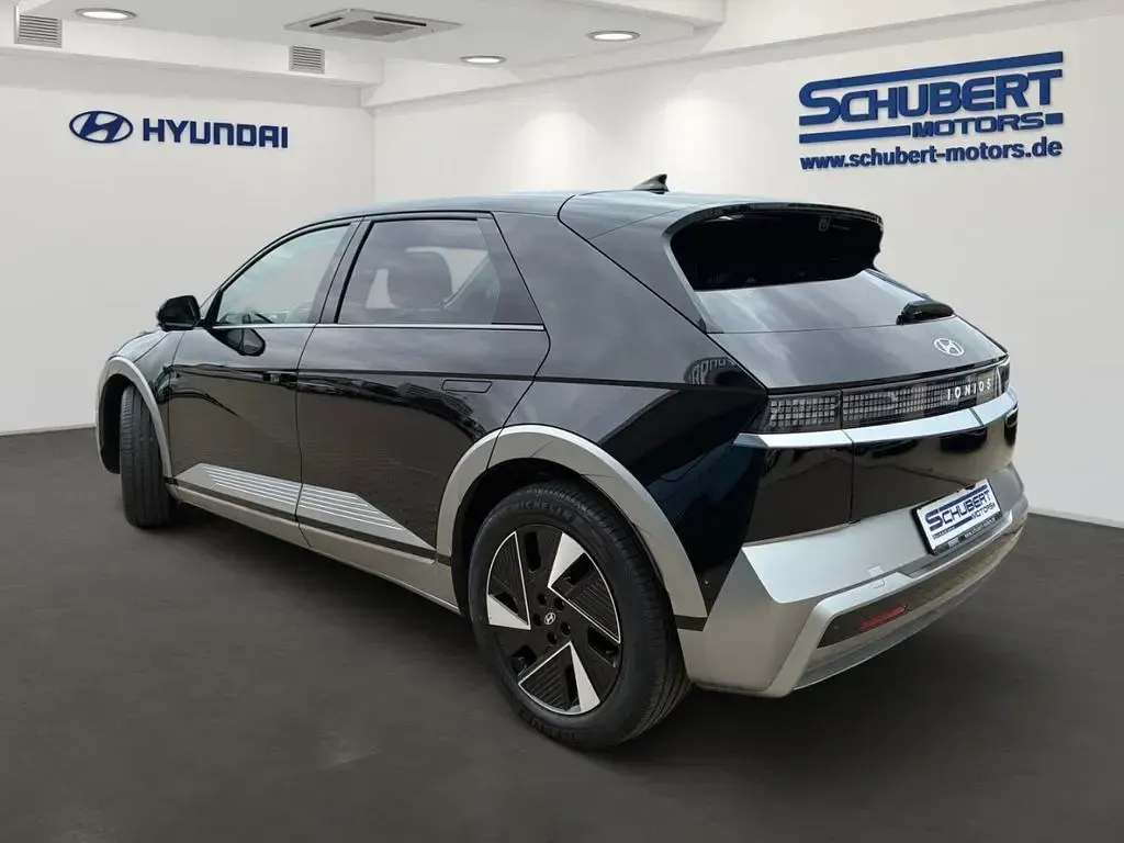 Neu Hyundai Ioniq 5 239 kW (325 PS) 2026 Schwarz SUV