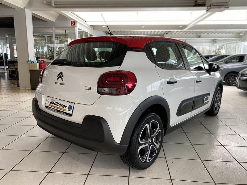 Gebraucht Citroën C3 PureTech 110 PS (80 kW) 2022 Polar weiß Kleinwagen
