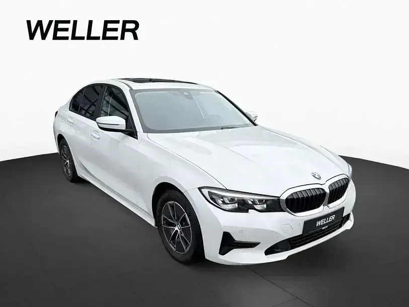 Gebraucht BMW 320 Advantage 190 PS (139 kW) 2020 Mineralweiß (weiß) Limousine