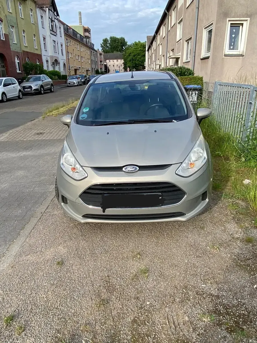 Gebraucht Ford B-MAX 101 PS (74 kW) 2014 Gold Van / Kleinbus