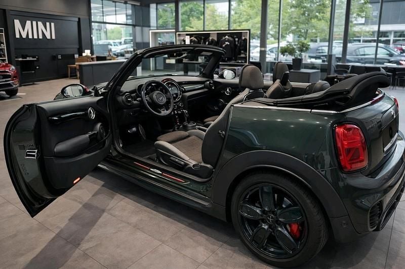 Gebraucht Mini John Cooper Works Cabriolet 231 PS (169 kW) 2021 Schwarz Cabrio