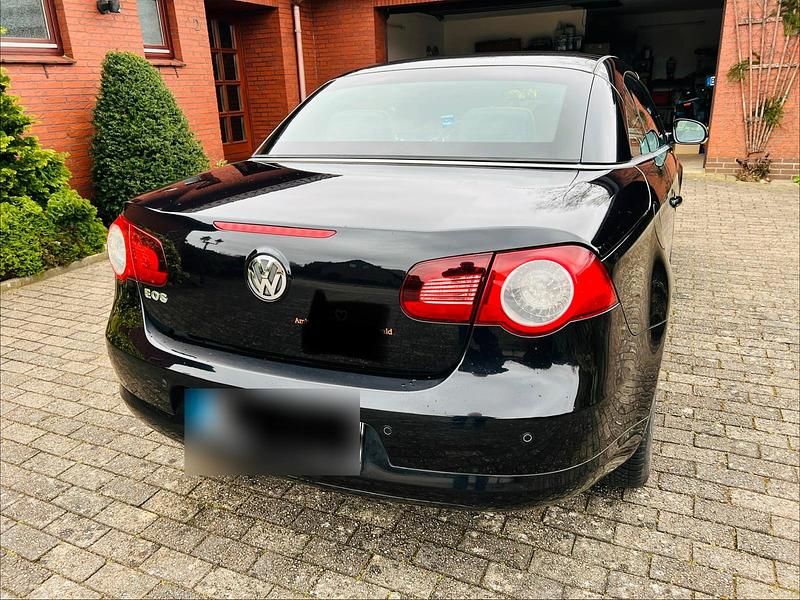 Gebraucht VW Eos 140 PS (102 kW) 2008 Schwarz Cabrio