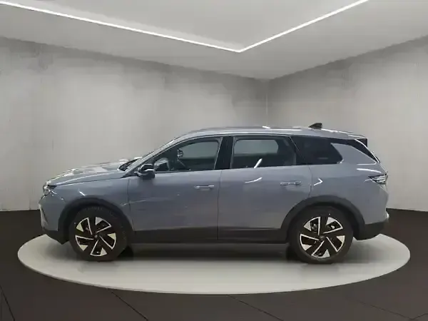 Neu Opel Grandland X 145 PS (106 kW) 2026 Grafik grau (uni) SUV