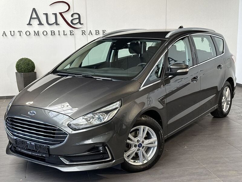 Magneticgrau Gebraucht 2021 Ford S-MAX Titanium Van / Kleinbus | 23.749 € (Guter Preis) - Bild 1/4
