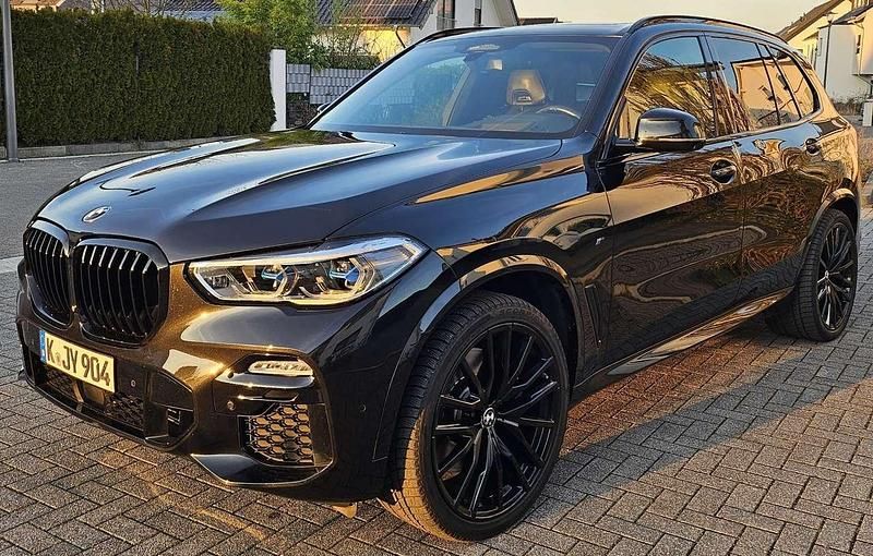 Schwarz Gebraucht 2020 BMW X5 M Shadowline SUV | 68.500 € - Bild 1/4
