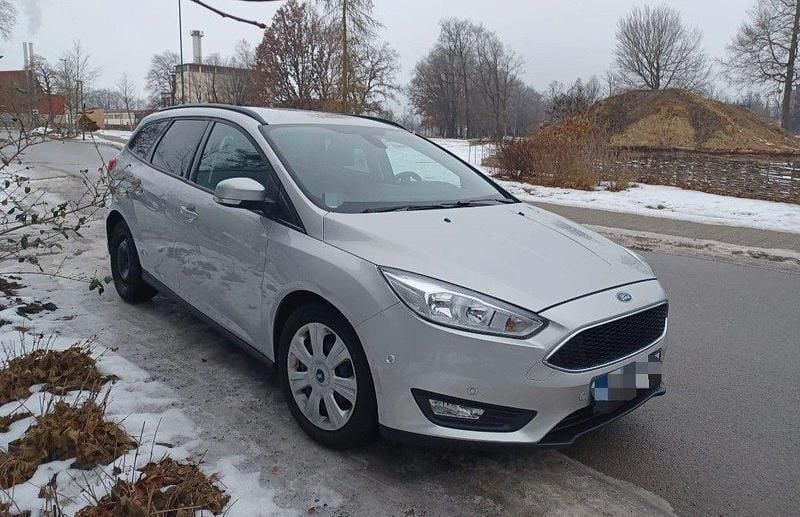 Gebraucht Ford Focus Business Edition 125 PS (91 kW) 2018 Silber Kombi