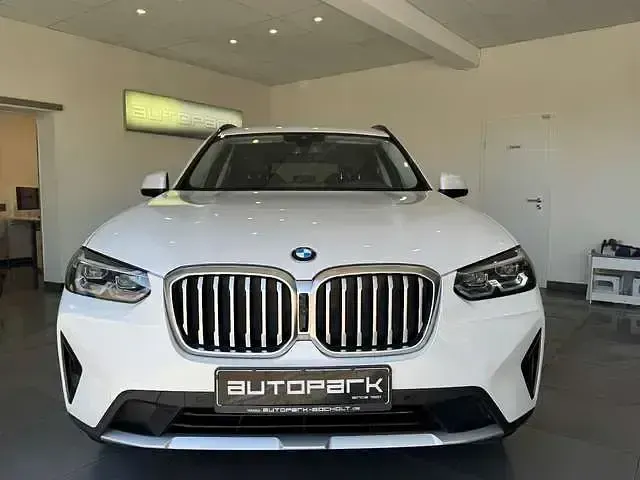 Gebraucht BMW X3 Sport Line 286 PS (210 kW) 2022 Weiß SUV
