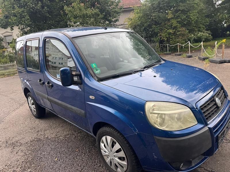 Blau Gebraucht 2006 Fiat Doblò Van / Kleinbus | 2.500 € (Guter Preis) - Bild 1/4