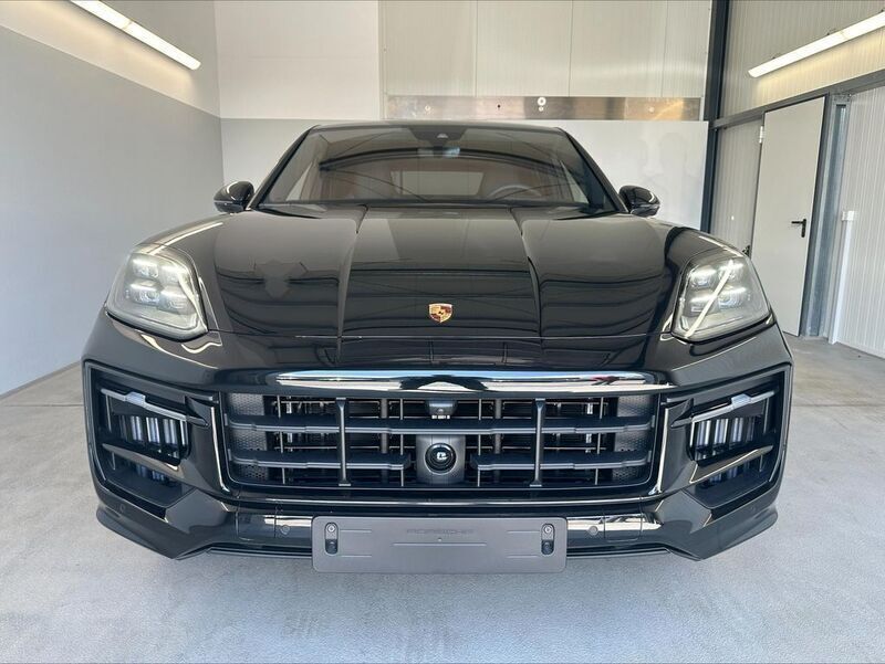 Gebraucht Porsche Cayenne S 475 PS (349 kW) 2024 [0e0e] chromitschwarz metallic SUV