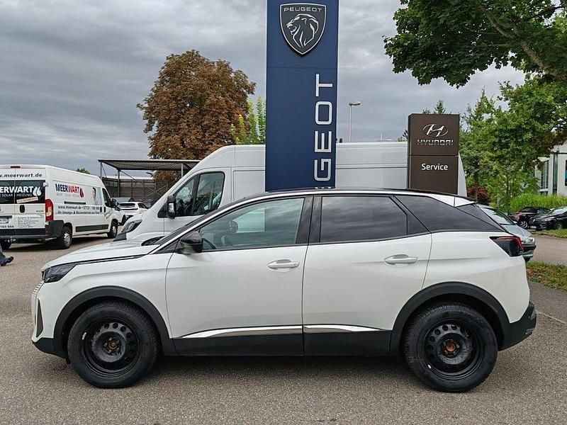 Gebraucht Peugeot 3008 Allure 131 PS (96 kW) 2023 Weiß SUV