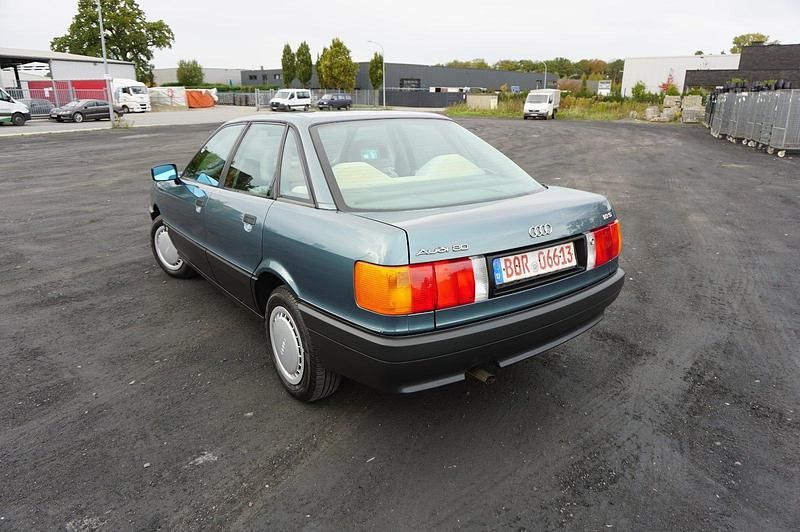Gebraucht Audi 80 90 PS (66 kW) 1989 Blau Limousine