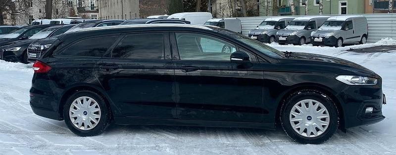 Gebraucht Ford Mondeo Trend 120 PS (88 kW) 2019 Schwarz Limousine