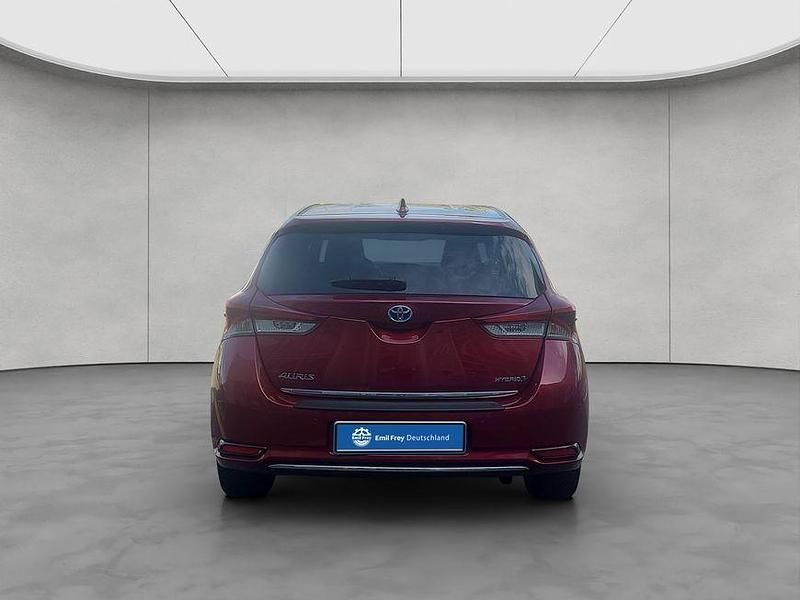 Gebraucht Toyota Auris Edition-S 99 PS (72 kW) 2017 Rot Limousine