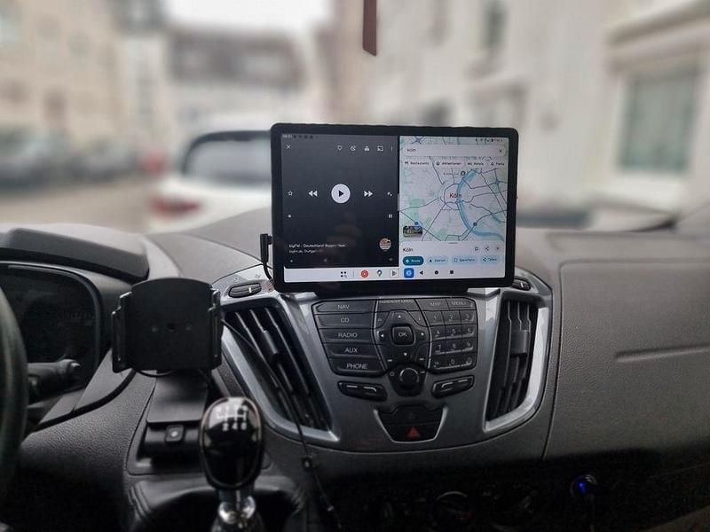 Gebraucht Ford Tourneo Titanium 125 PS (91 kW) 2013 Schwarz Van / Kleinbus