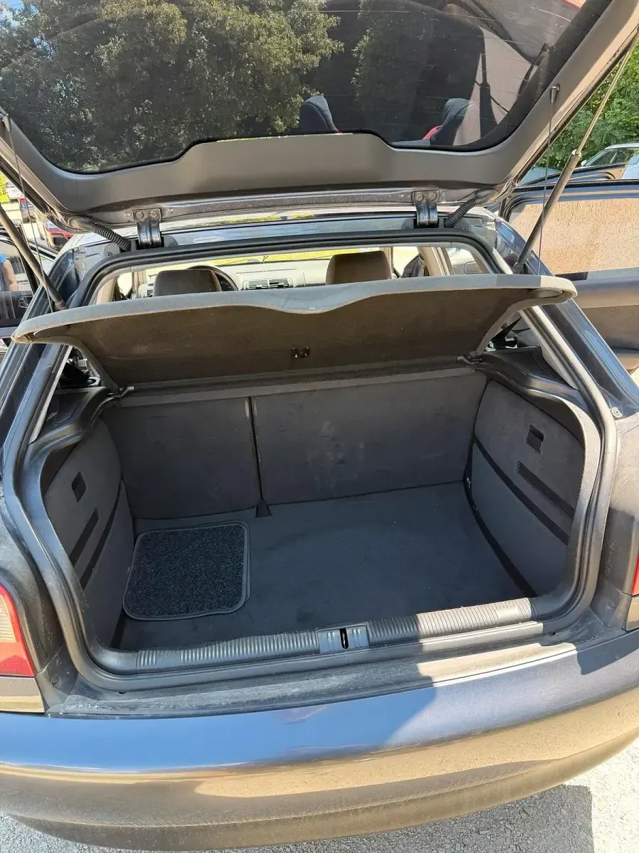 Gebraucht Audi A3 131 PS (96 kW) 2001 Grau Kleinwagen