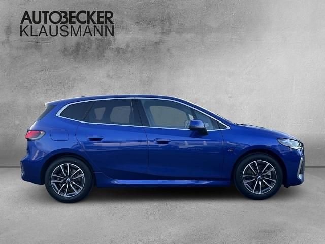 Gebraucht BMW 223 Active Tourer Efficient Dynamics 211 PS (155 kW) 2024 Blau Van / Kleinbus