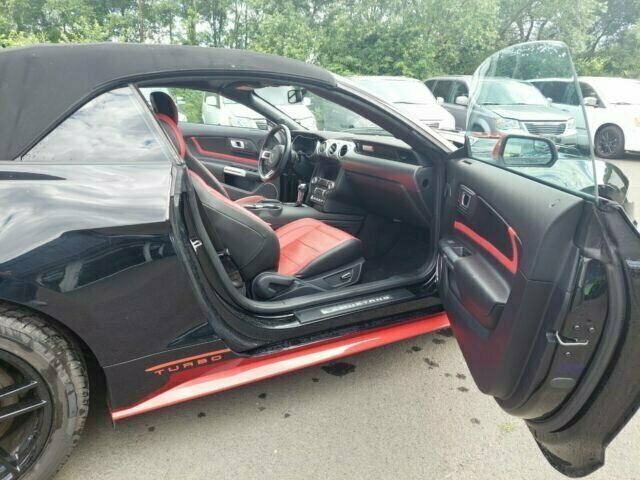 Gebraucht Ford Mustang 314 PS (230 kW) 2017 Schwarz metallic Cabrio