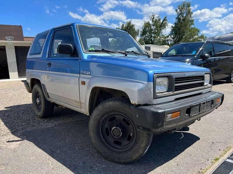 Gebraucht Daihatsu Rocky 95 PS (69 kW) 1992 Blau SUV