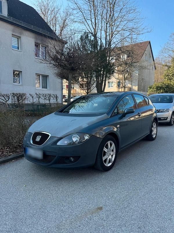 Gebraucht Seat Leon Stylance 102 PS (75 kW) 2005 Grau Kleinwagen