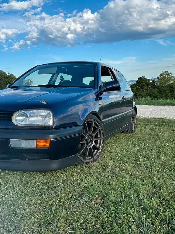 Brugt VW Golf III 75 HK (55 kW) 1996 Lilla Sedan