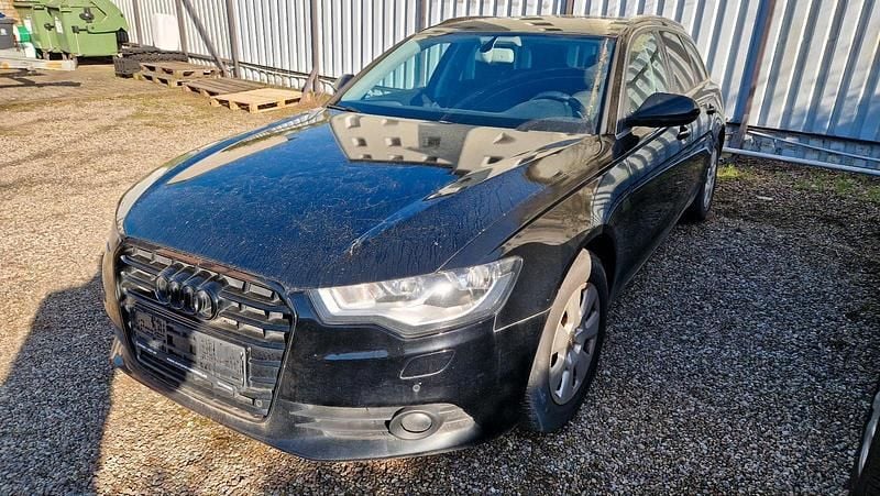 Gebraucht Audi A6 210 PS (154 kW) 2013 Schwarz Kombi