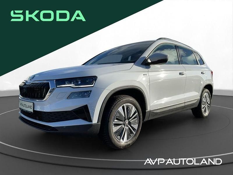 Moonweiss Gebraucht 2025 Skoda Karoq Selection SUV | 31.750 € (Guter Preis) - Bild 1/4