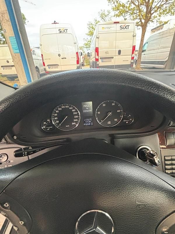 Second-hand Mercedes 200 2004 Gri Berlinǎ