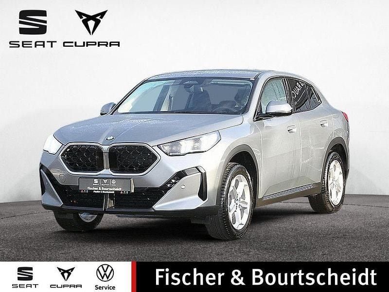 Gebraucht BMW X2 156 PS (114 kW) 2024 Grau SUV