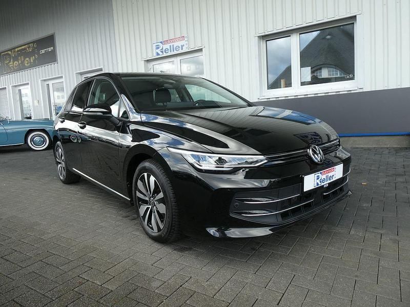 Schwarz Gebraucht 2025 VW Golf VIII Goal Limousine | 26.900 € (Superpreis) - Bild 1/4