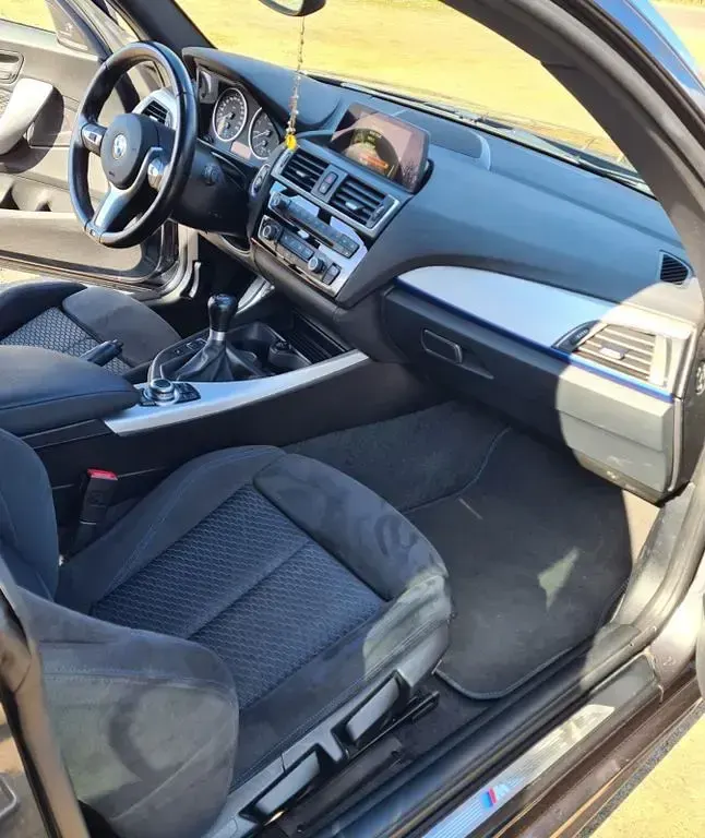 Gebraucht BMW 120 M Sport 184 PS (135 kW) 2016 Grau Kleinwagen