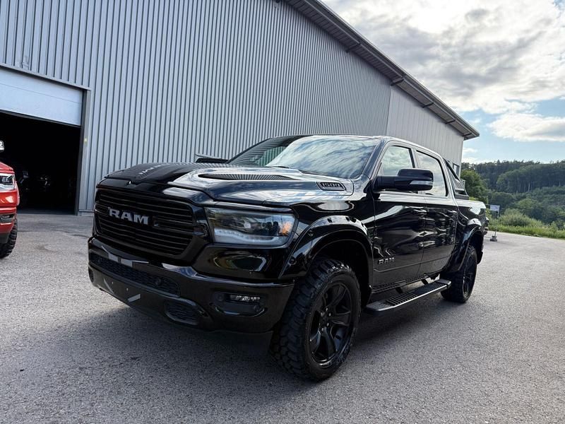 Second-hand Dodge Ram 401 CP (294 kW) 2021 Negru Pickup