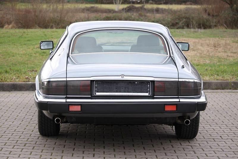 Usado Jaguar XJS 281 HP (206 kW) 1992 Cinzento Coupé