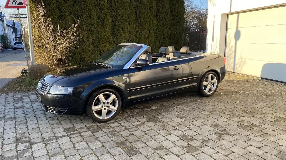 Gebraucht Audi A4 Cabriolet Sport 170 PS (125 kW) 2002 Schwarz Cabrio