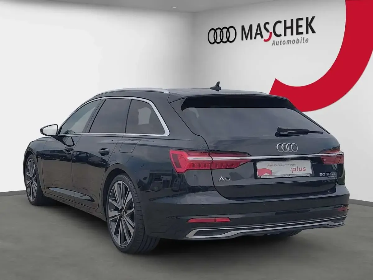 Gebraucht Audi A6 Advanced Plus 299 PS (219 kW) 2025 Mythosschwarz metallic Kombi