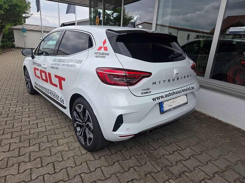 Gebraucht Mitsubishi Colt Select 91 PS (66 kW) 2024 Antarktis weiß Limousine