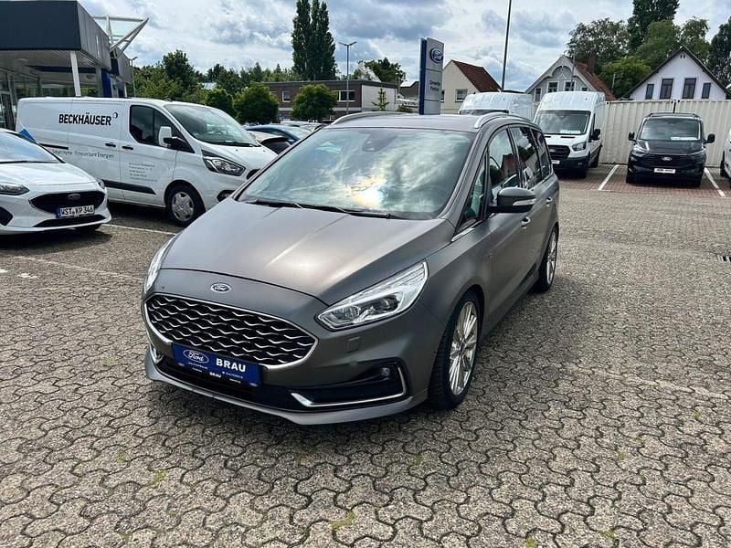 Blau Gebraucht 2019 Ford Galaxy Vignale Van / Kleinbus | 24.990 € (Teuer) - Bild 1/4