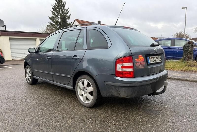 Gebraucht Skoda Fabia 80 PS (58 kW) 2004 Grau Kombi