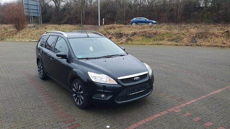 Second-hand Ford Focus 125 CP (91 kW) 2009 Negru Break