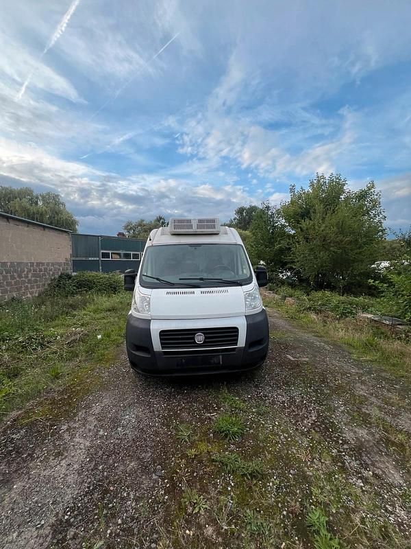 Weiß Gebraucht 2012 Fiat Ducato Van | 7.499 € - Bild 1/4