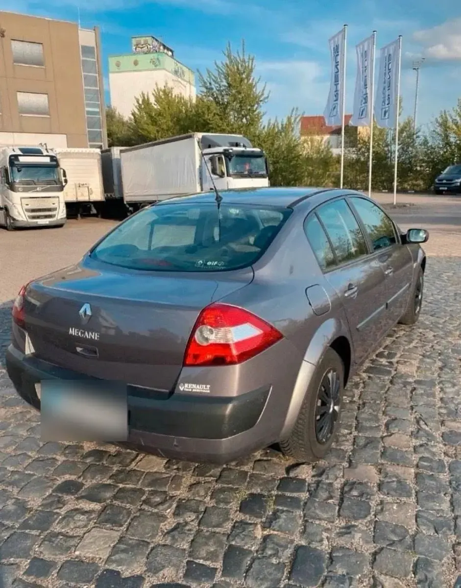 Gebraucht Renault Mégane 128 PS (94 kW) 2009 Grau Limousine
