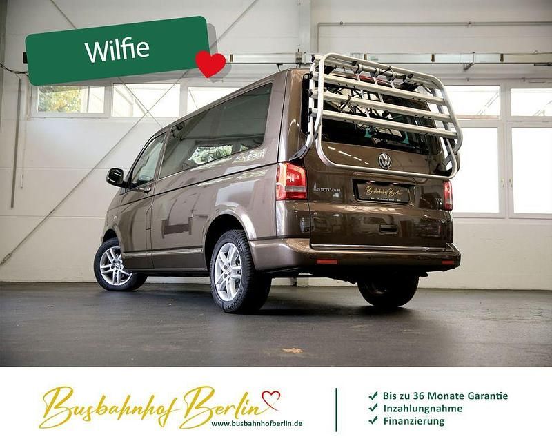 Gebraucht VW Multivan Team 140 PS (102 kW) 2010 Toffee/graciosabraun Van