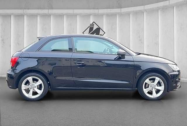 Gebraucht Audi A1 Sport 82 PS (60 kW) 2016 Schwarz Kleinwagen