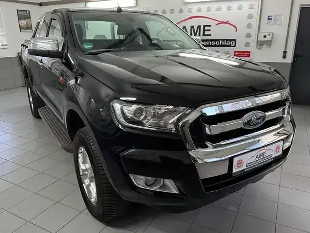 Gebraucht Ford Ranger XLT 160 PS (117 kW) 2017 Schwarz Pickup