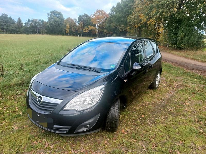 Schwarz Gebraucht 2012 Opel Meriva Van / Kleinbus | 3.250 € (Fairer Preis) - Bild 1/4
