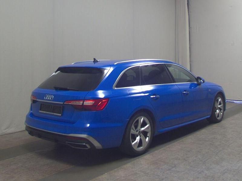 Gebraucht Audi A4 S-Line 204 PS (150 kW) 2022 Turboblau Kombi