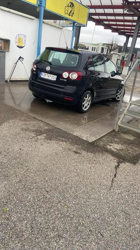 Schwarz Gebraucht 2008 VW Golf V Kleinwagen | 1.100 € (Superpreis) - Bild 1/4